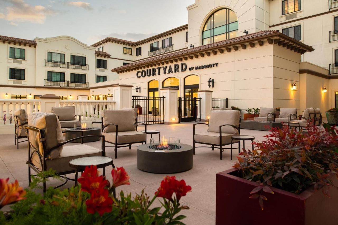 Hotel Courtyard By Marriott Santa Cruz Exteriér fotografie